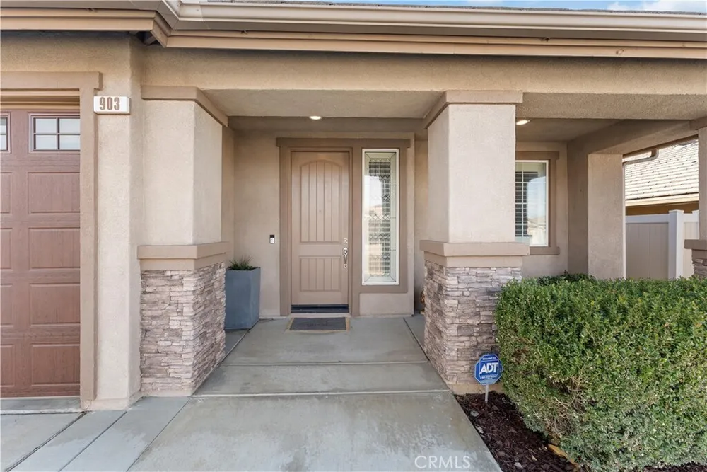 903 Brownie Way, Beaumont, CA 92223