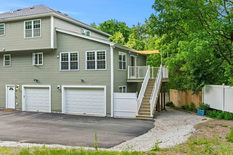 24 Bartlett Ave, Chelmsford, MA 01824
