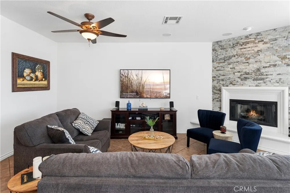 903 Brownie Way, Beaumont, CA 92223