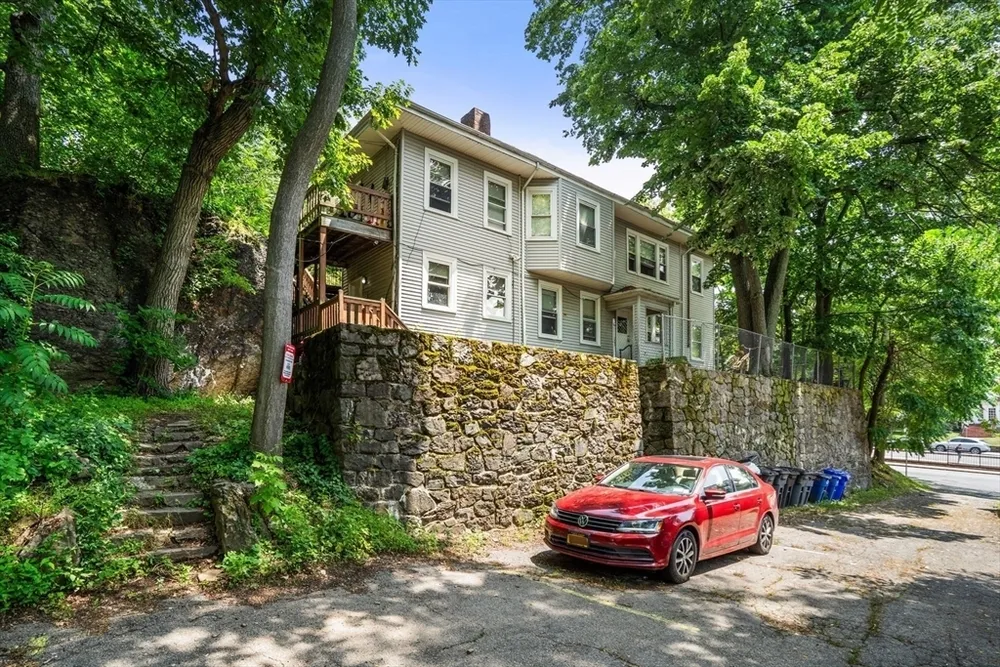 1789 Commonwealth Ave, Boston, MA 02135