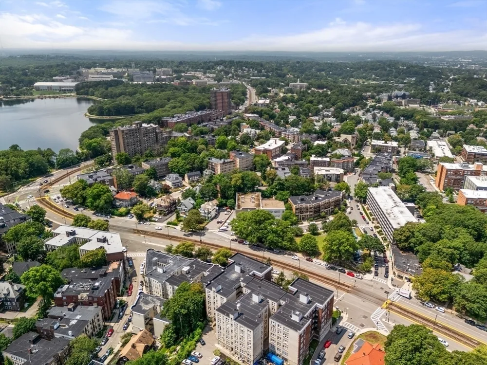 1789 Commonwealth Ave, Boston, MA 02135