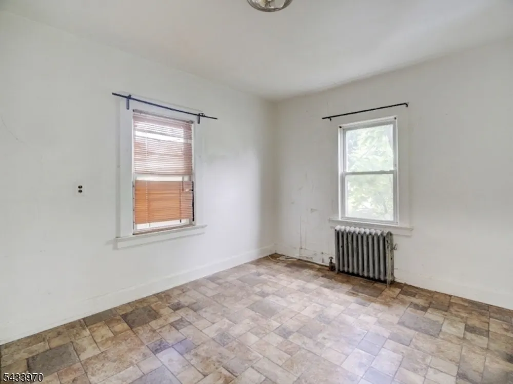 790 Valley St, Union, Union Township, NJ 07088