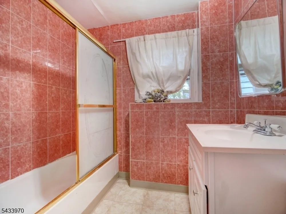 790 Valley St, Union, Union Township, NJ 07088