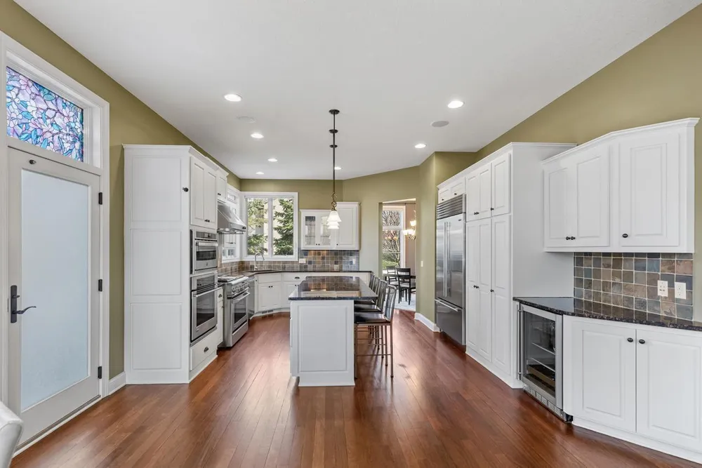 9106 COLD STREAM LANE, Eden Prairie, MN 55347