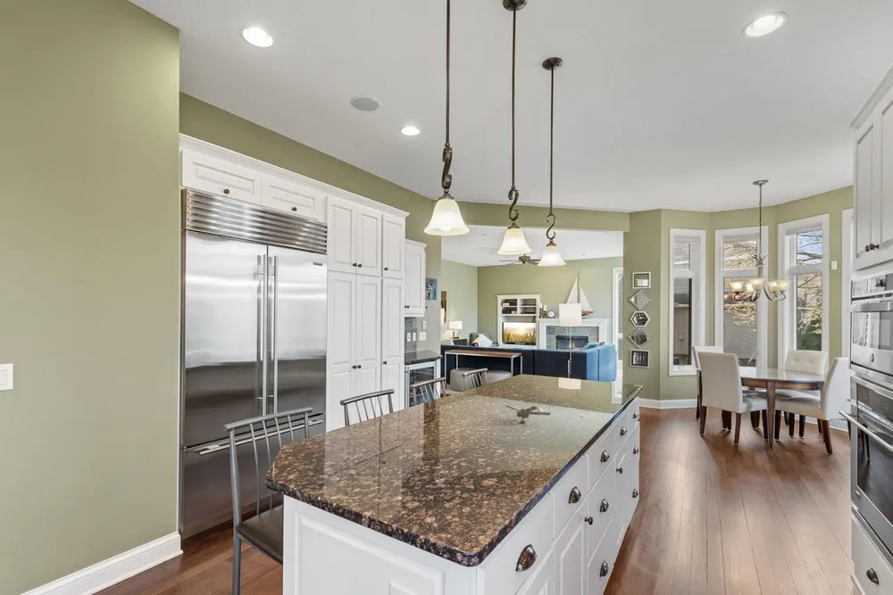 9106 COLD STREAM LANE, Eden Prairie, MN 55347