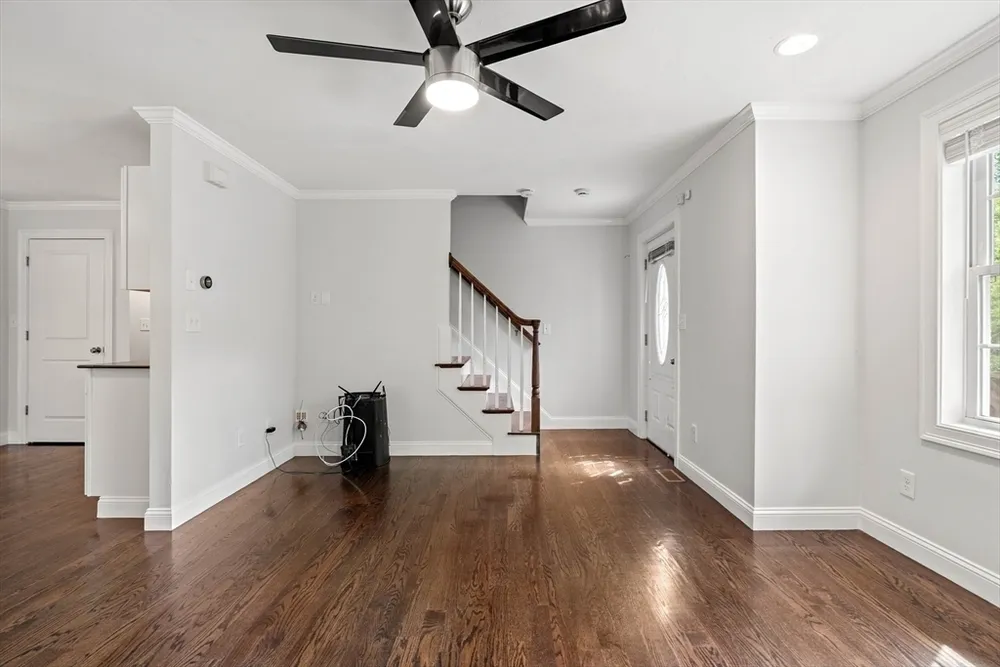 24 Bartlett Ave, Chelmsford, MA 01824