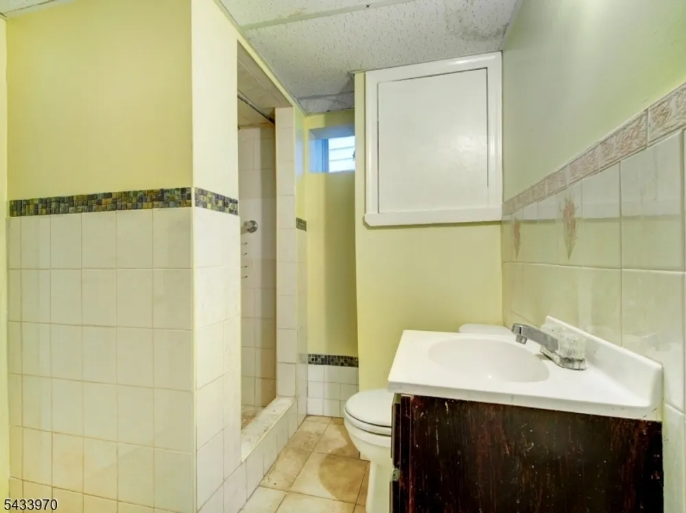 790 Valley St, Union, Union Township, NJ 07088