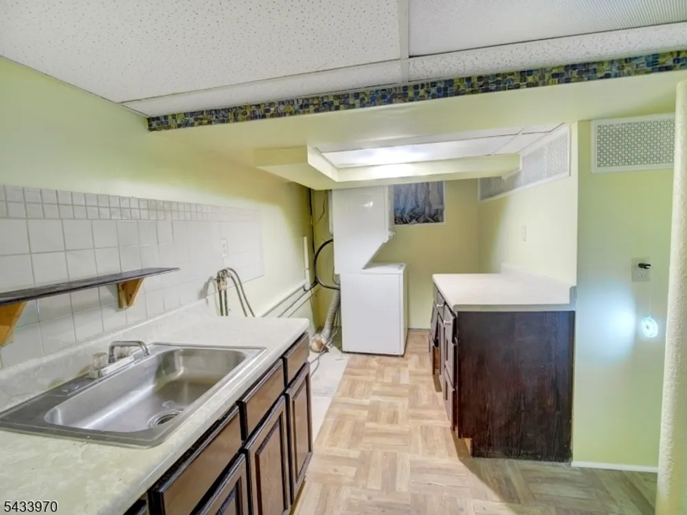 790 Valley St, Union, Union Township, NJ 07088
