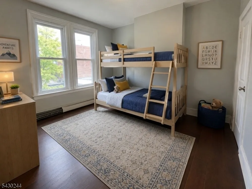 17 8th Ave, Newark, NJ 07104