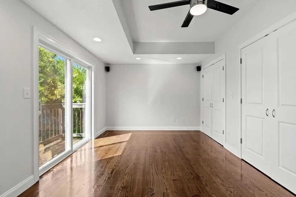 24 Bartlett Ave, Chelmsford, MA 01824