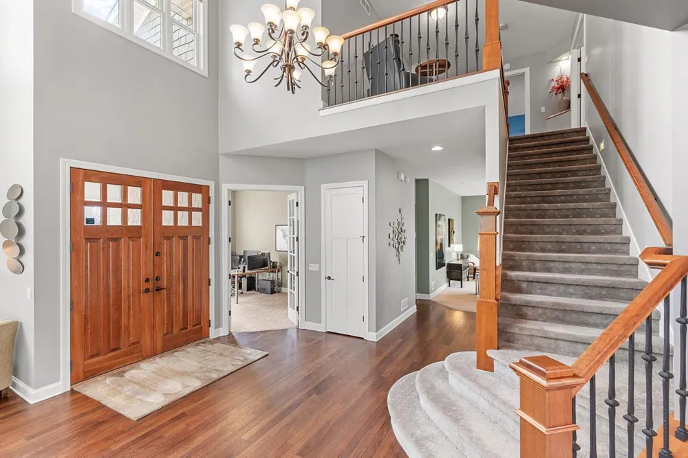 9106 COLD STREAM LANE, Eden Prairie, MN 55347