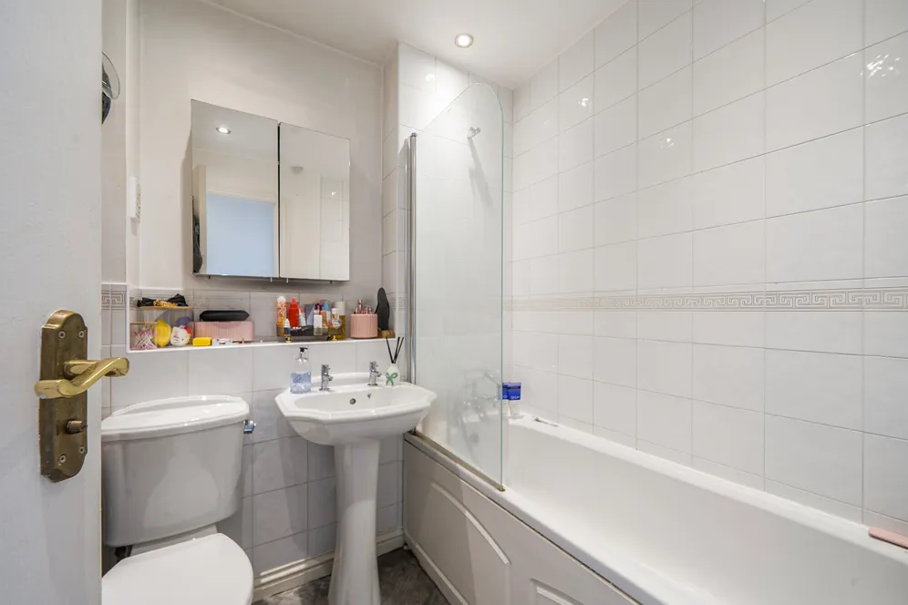 Uxbridge Road, Rickmansworth, WD3 photo 7