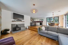Blackhouse Road, Colgate, RH13 photo 5