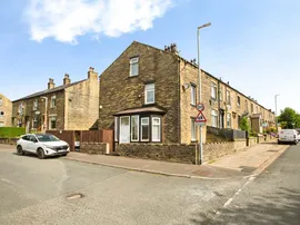 Beechwood Avenue, Halifax photo