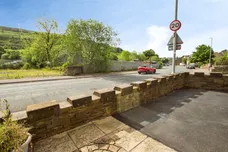 Beechwood Avenue, Halifax