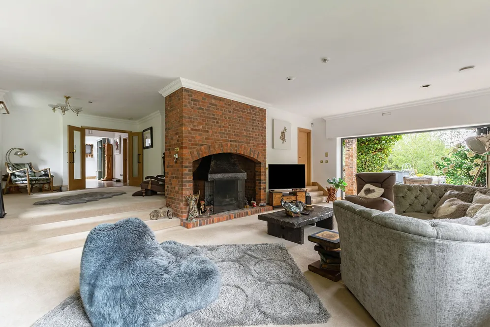 Tile Barn, Woolton Hill, RG20 photo 11