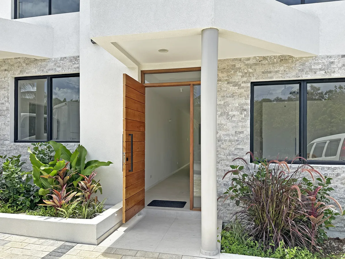 Azzurro 2, St. James, Barbados