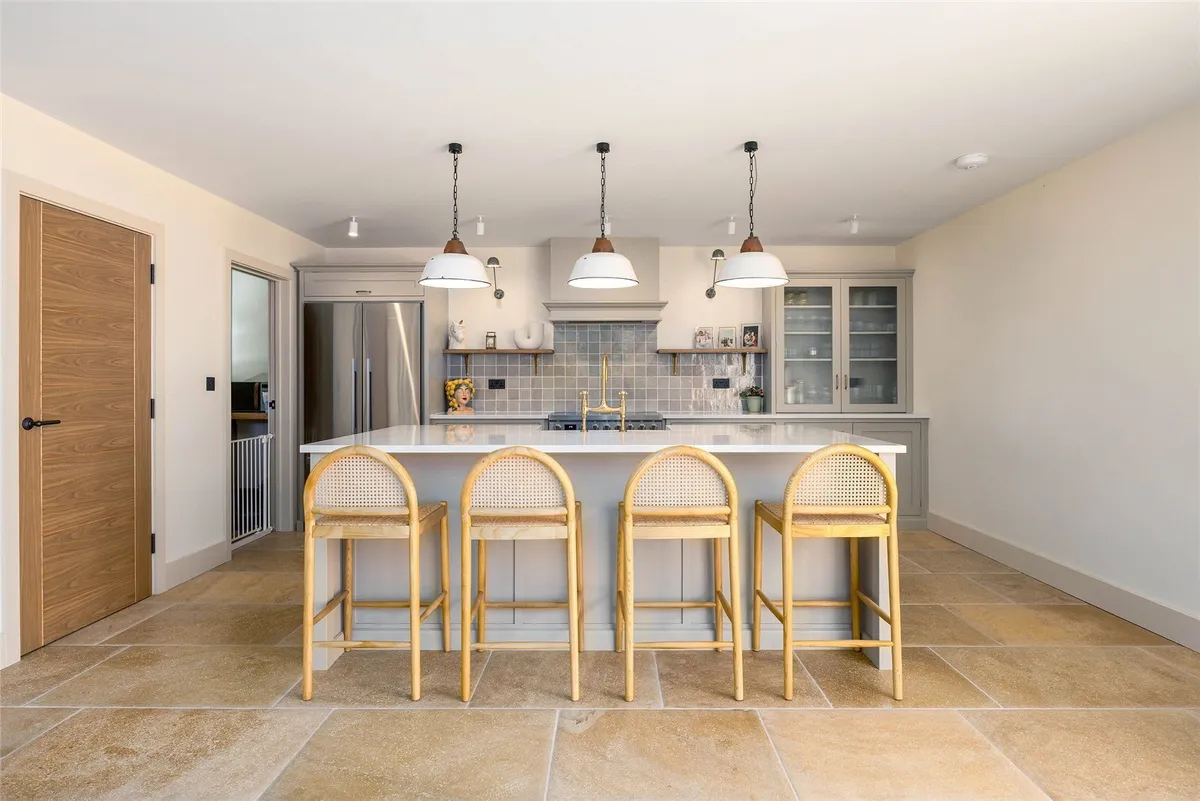 Sturt Farm, Burford, Oxfordshire, OX18