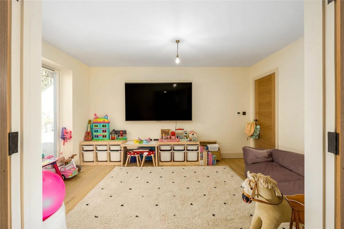 Sturt Farm, Burford, Oxfordshire, OX18