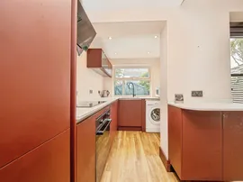 Astley Road, Clacton-On-Sea thumb 2