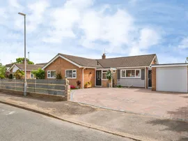 Furze Hill Drive, North Walsham photo