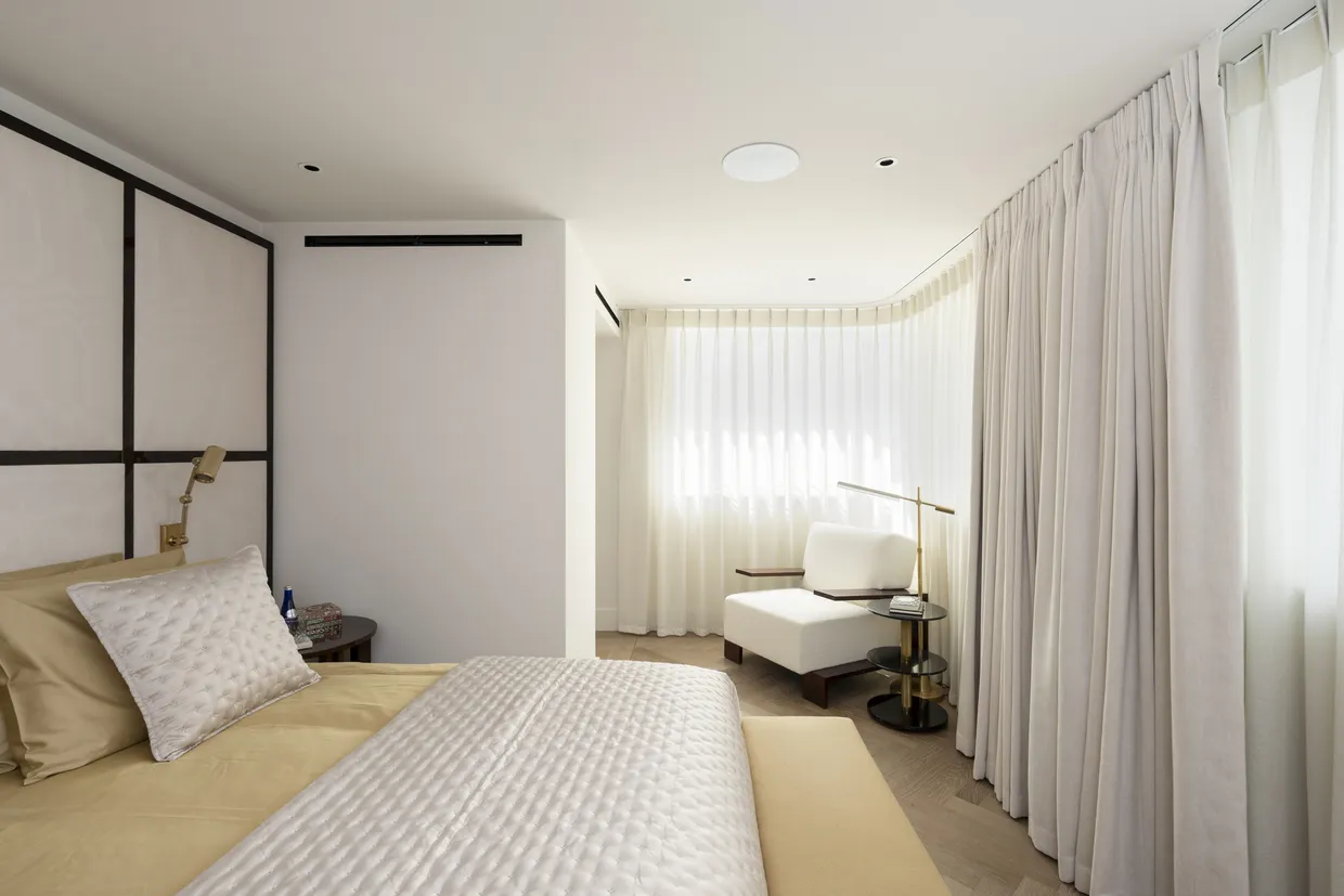 Lancelot Colleciton, Lancelot Place, London, SW7 photo 16
