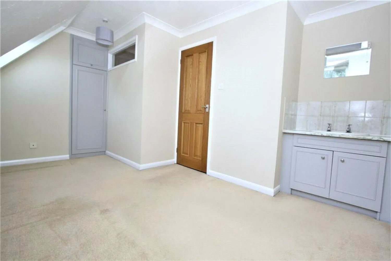 Armstrong Close, Newmarket, CB8 photo 12
