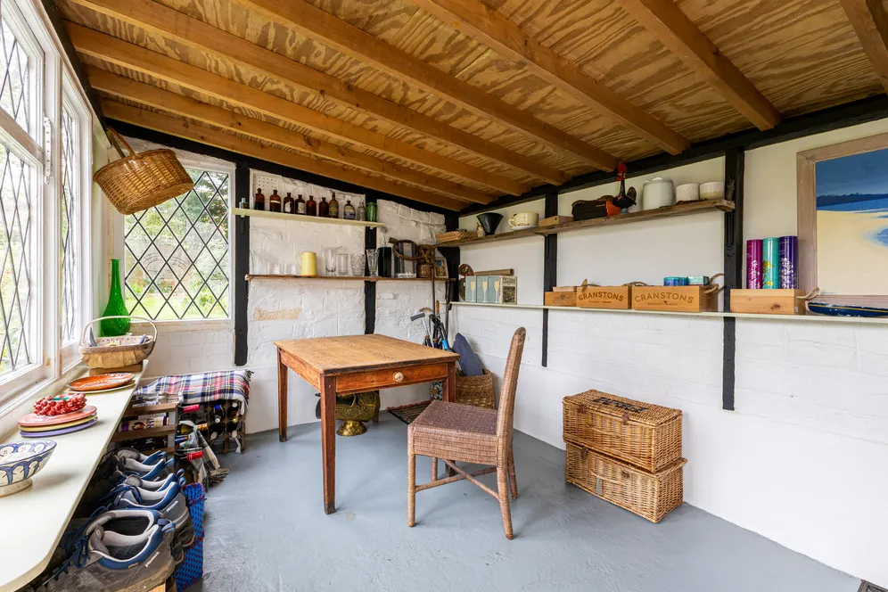 California Lane, Bushey Heath, WD23 photo 26