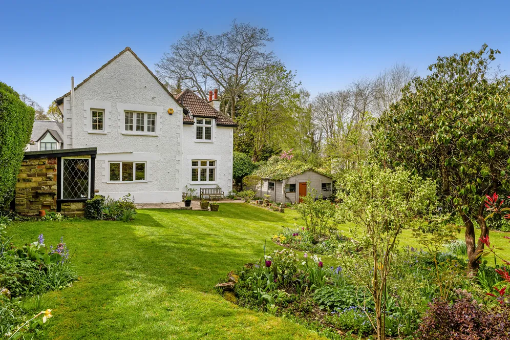 California Lane, Bushey Heath, WD23 photo 30