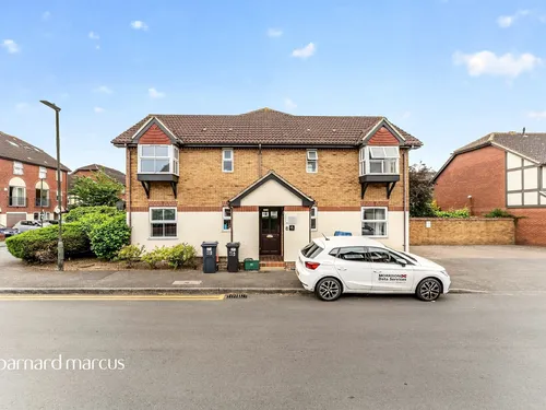 Silbury Avenue, Mitchamphoto