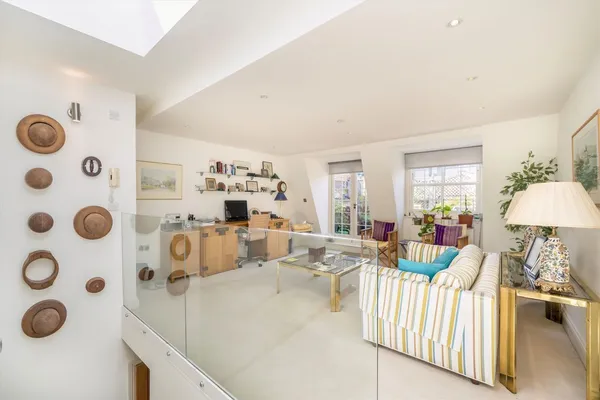Westmoreland Terrace, London, SW1V photo 6
