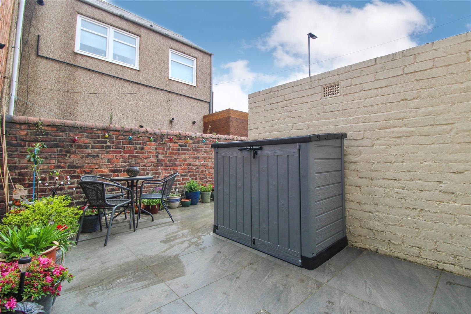 Eskdale Terrace, Cullercoats, North Shields Image 12