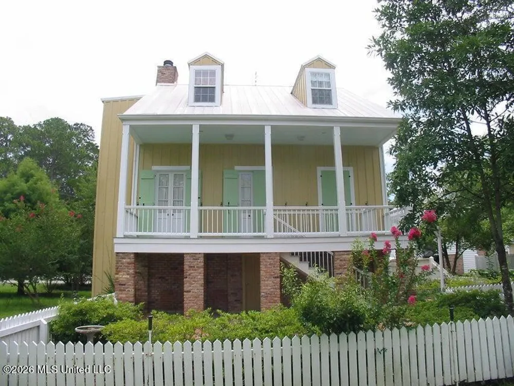 11 Devils Elbow, Diamondhead, MS 39525