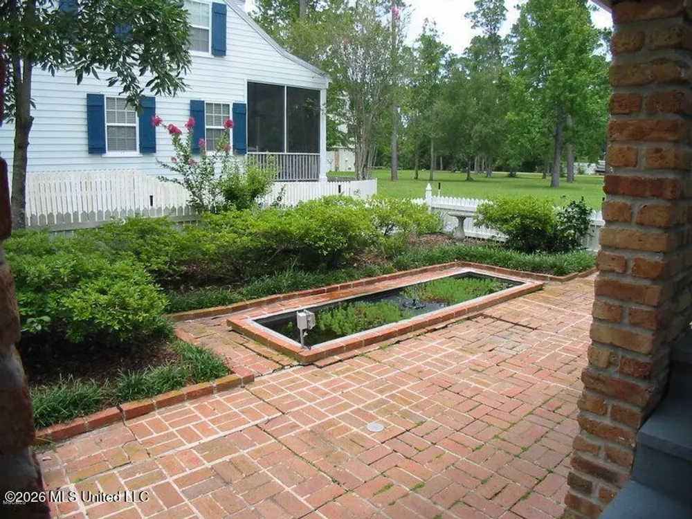 11 Devils Elbow, Diamondhead, MS 39525