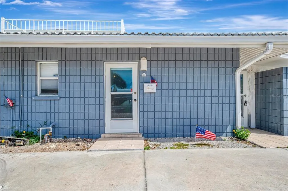 1205 Tarpon Center Dr, Venice, FL 34285