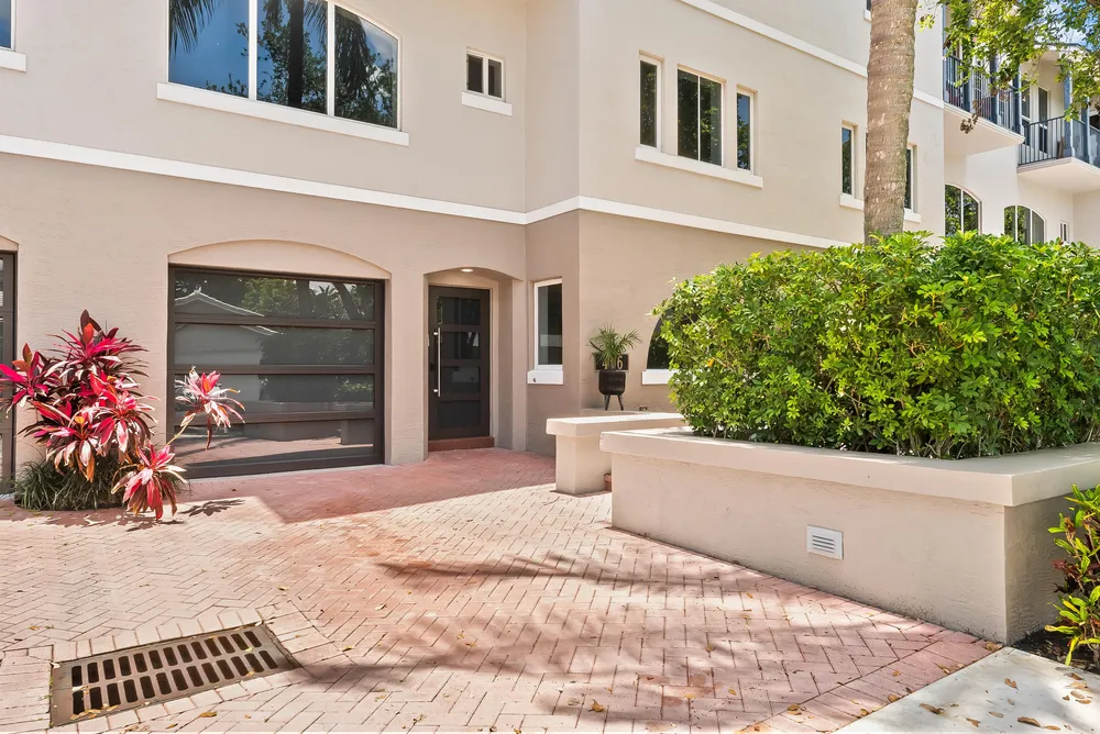 456 E Boca Raton Rd, Boca Raton, FL 33432
