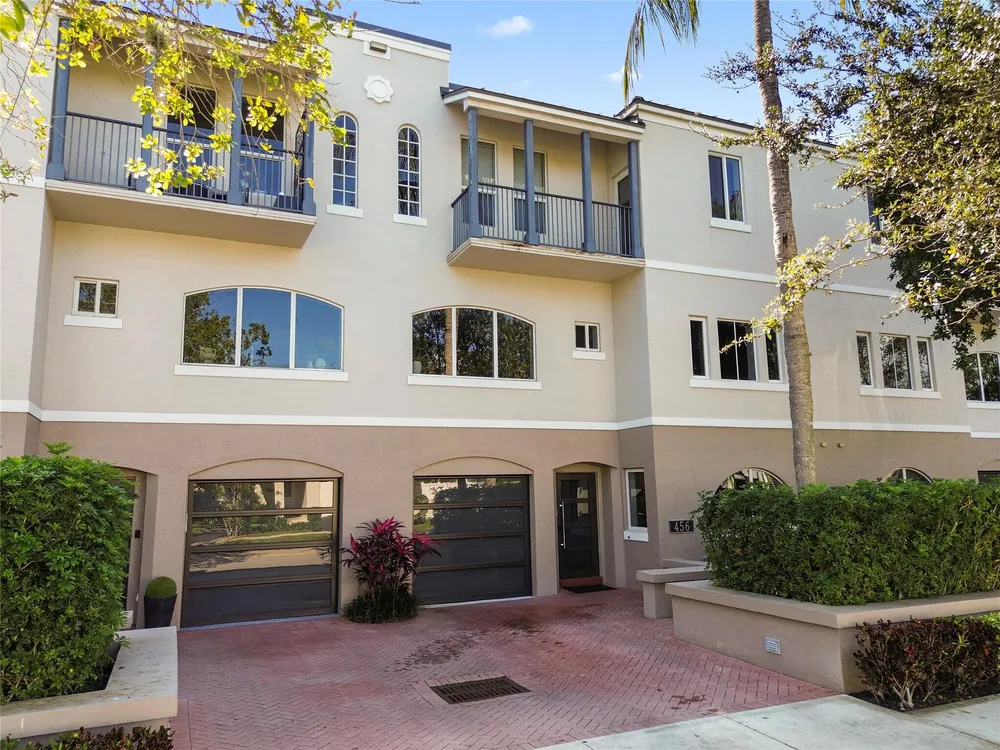 456 E Boca Raton Rd, Boca Raton, FL 33432