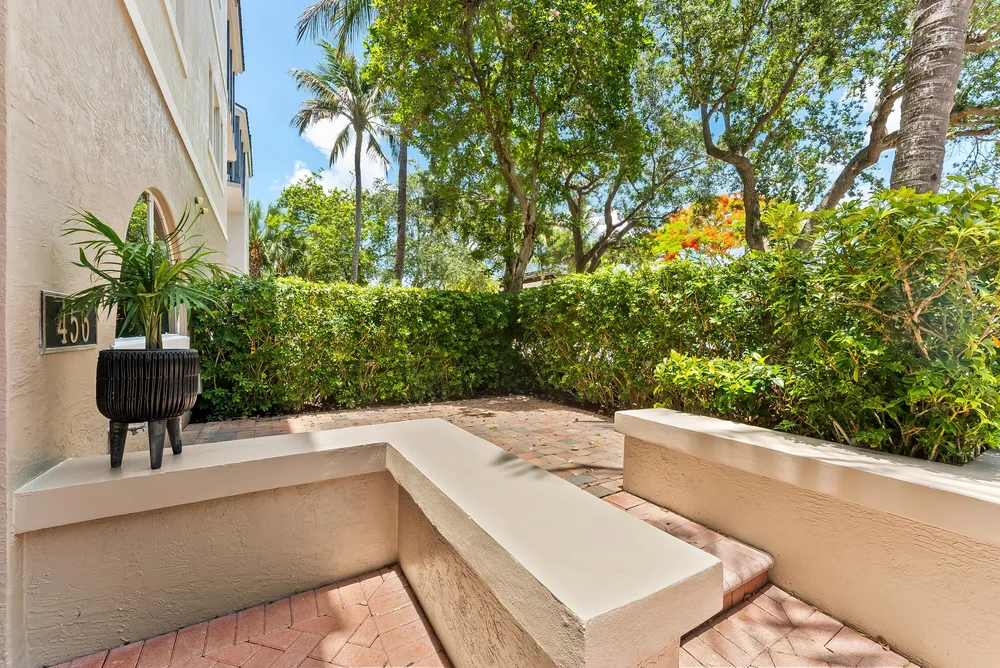 456 E Boca Raton Rd, Boca Raton, FL 33432