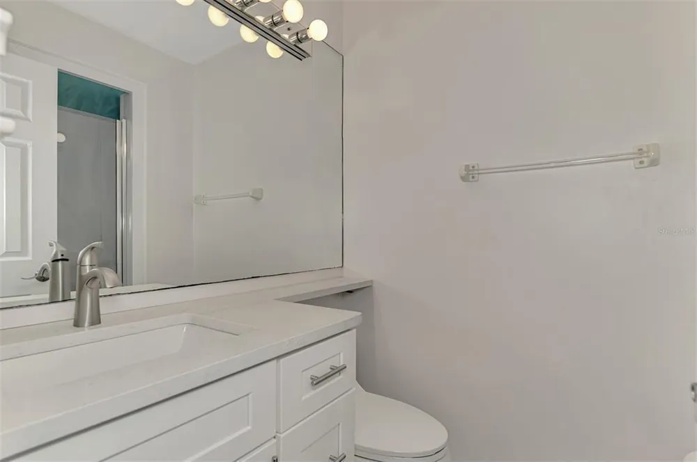1205 Tarpon Center Dr, Venice, FL 34285