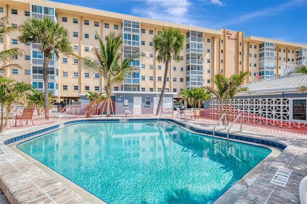 1205 Tarpon Center Dr, Venice, FL 34285