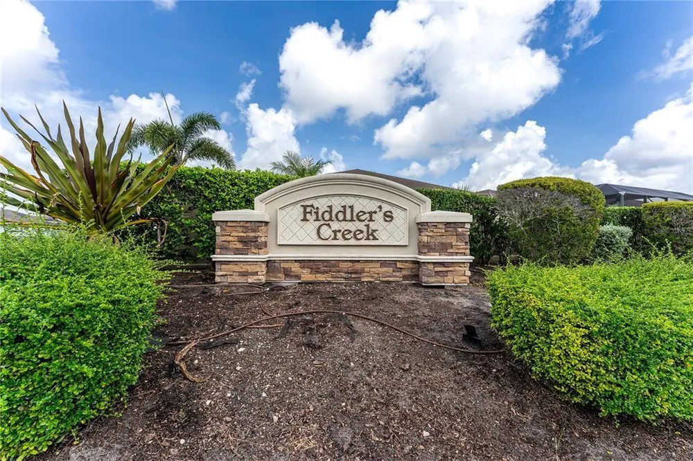 6619 35th Ct E, Sarasota, FL 34243
