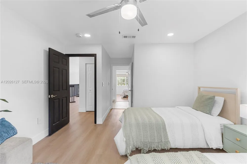 17027 NW 19th St, Pembroke Pines, FL 33028