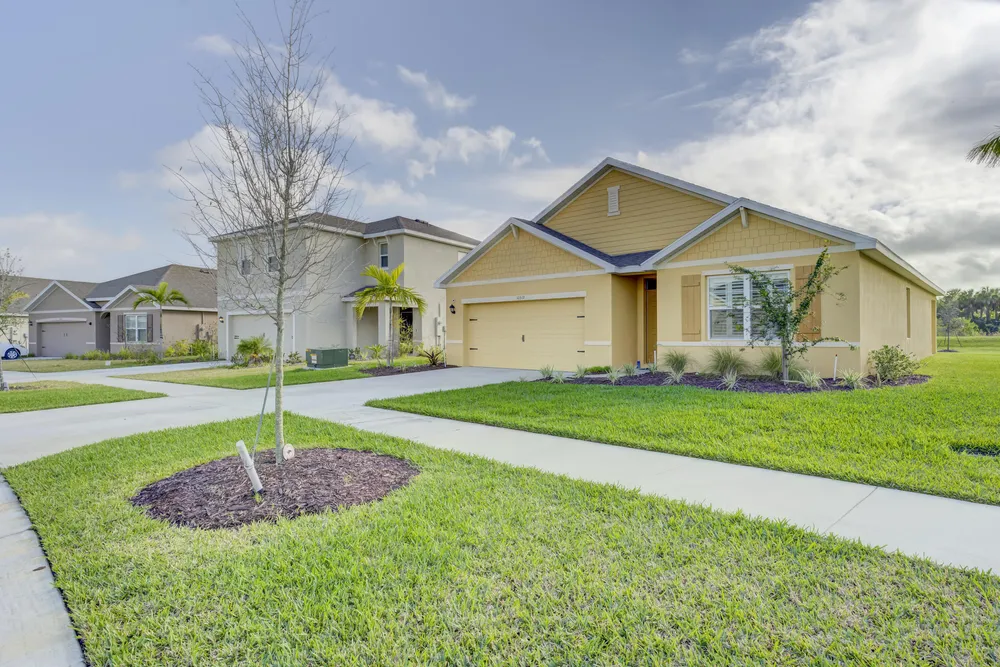 10519 SW Vasari Way, Port St Lucie, FL 34987