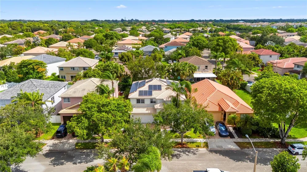 17027 NW 19th St, Pembroke Pines, FL 33028