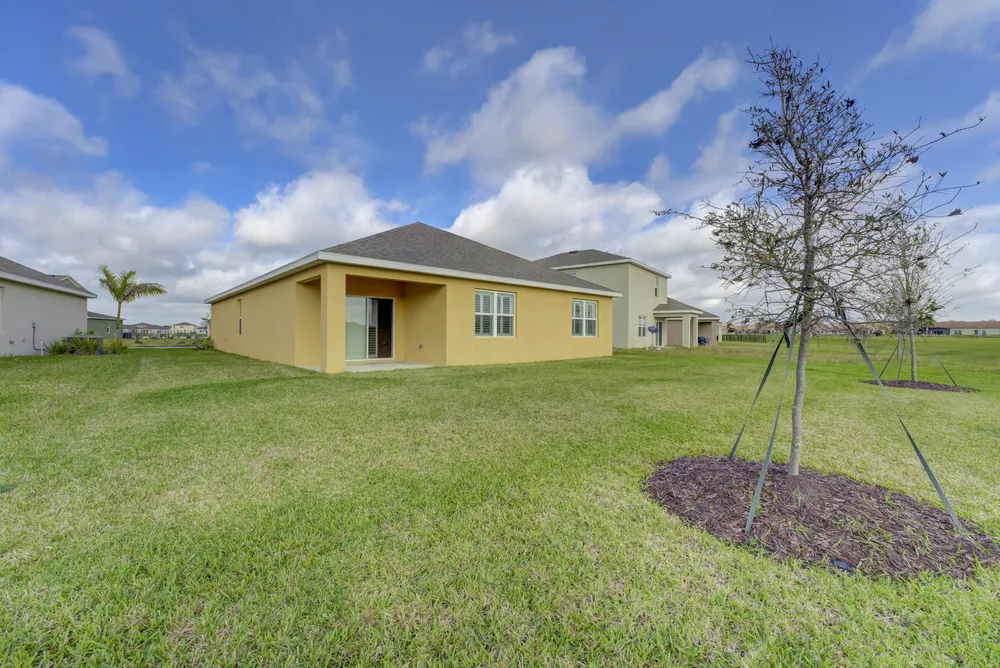 10519 SW Vasari Way, Port St Lucie, FL 34987
