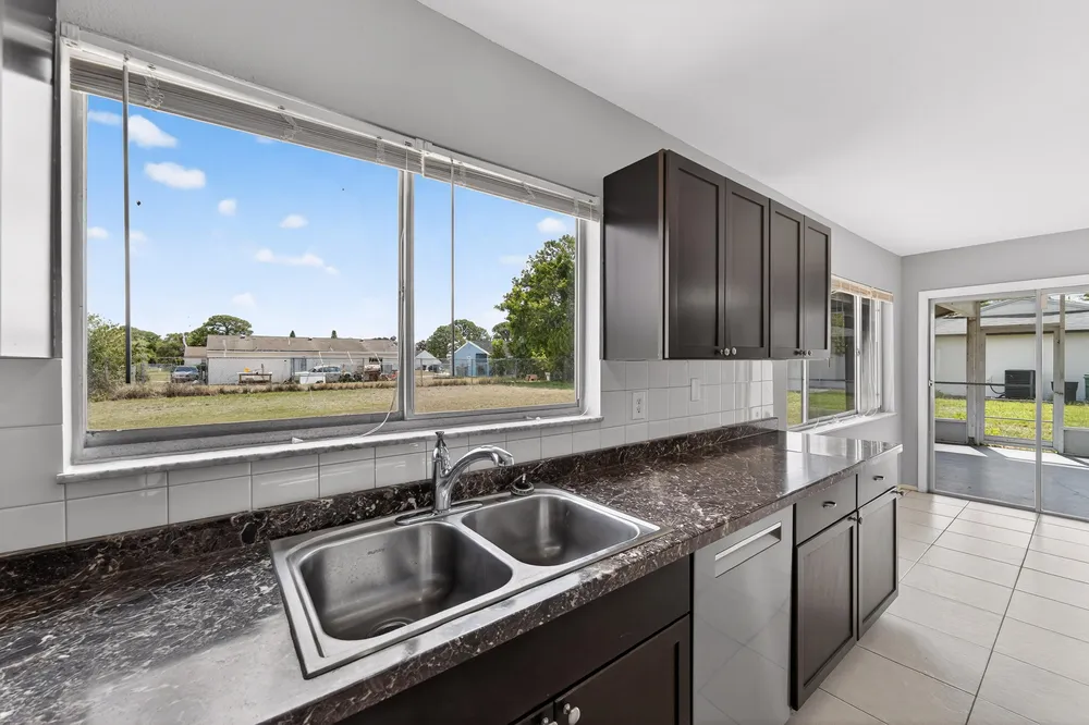 261 SW Cherryhill Rd, Port St Lucie, FL 34953