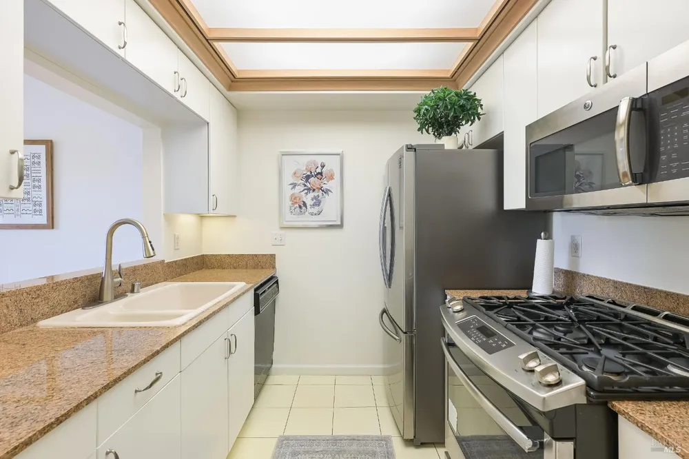 600 Deer Valley Rd, San Rafael, CA 94903