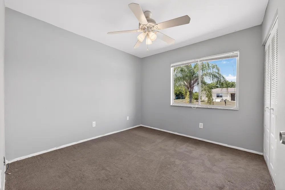 261 SW Cherryhill Rd, Port St Lucie, FL 34953