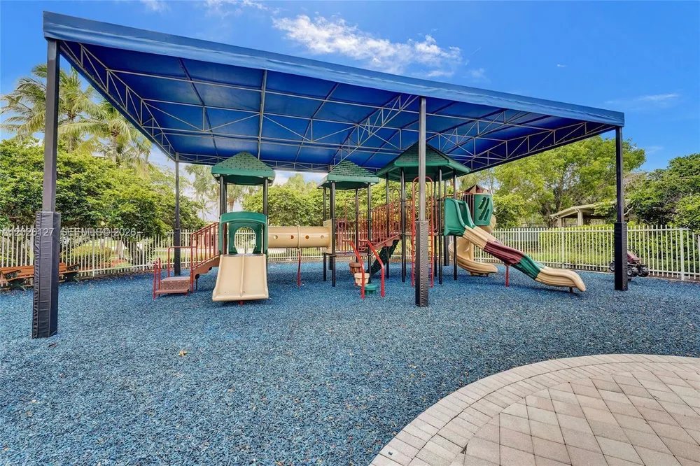 17027 NW 19th St, Pembroke Pines, FL 33028