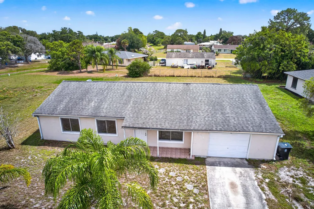 261 SW Cherryhill Rd, Port St Lucie, FL 34953